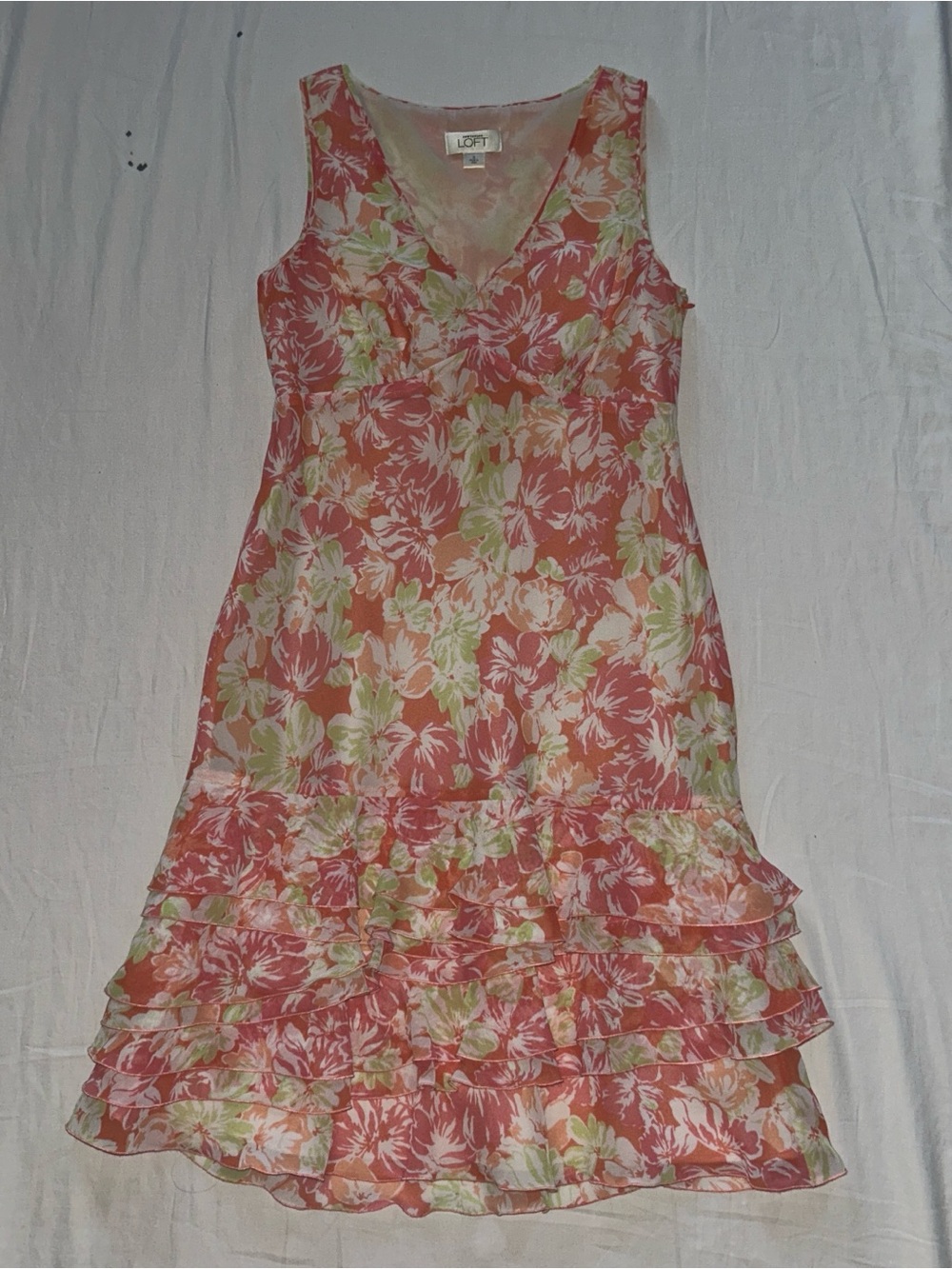 Ann Taylor LOFT Coral Pink Watercolor Floral Tiered Ruffle Dress Size 0